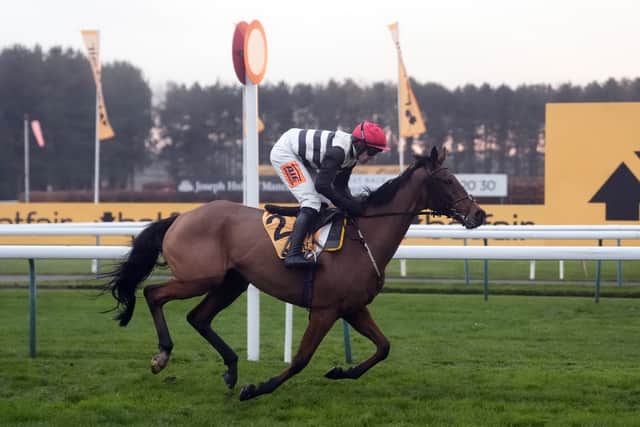 As well as having decades of family history to fall back on, McCain-Mitchell will be linking up with another family well-accustomed to Grand National glory when receiving the leg-up from two-time winner Nigel Twiston-Davies.