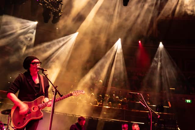 Towards the end of the show Manson said she was losing her voice, and was drinking “a little whiskey” to help, at which point Vig asked if he could have some, and Manson’s husband, record producer Billy Bush, brought him some in a plastic cup.