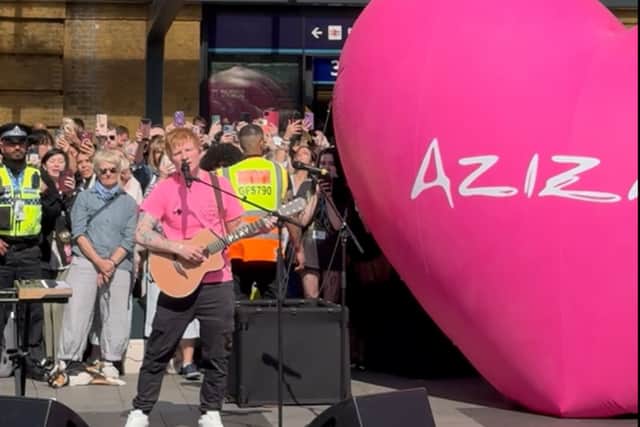 One onlooker who had time to spare between changing trains at King’s Cross said she “struck gold” after witnessing Sheeran perform live.