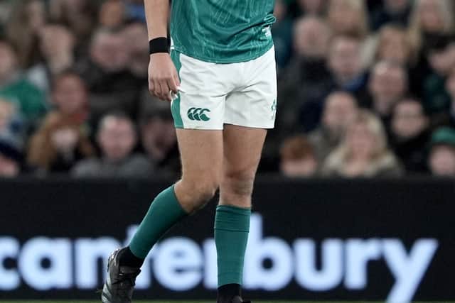 His inclusion at blindside flanker, alongside captain Caelan Doris and Josh van der Flier, sees Tadhg Beirne move into the second row to partner Joe McCarthy, while fellow rookie Gus McCarthy will pack down between Andrew Porter and Finlay Bealham.