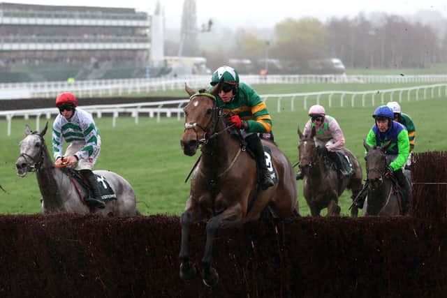 Cromwell, like many of his contemporaries, would like to see some rain before taking the wraps off two of his other stable stars, Limerick Lace and Inothewayurthinkin.