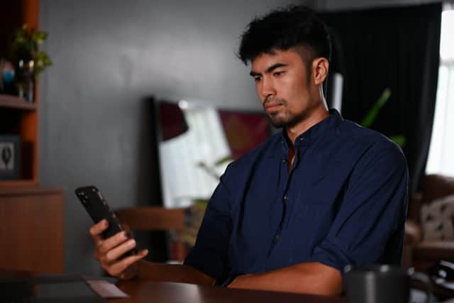 It’s important to be self-reflective and honest about how social media is making you feel. There are many signs that it might be time to take a break from social media.