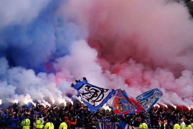 After the kick-off was delayed to allow the smoke from supporters’ flares to clear, Rangers showed their intent to press early and midfielder Nicolas Raskin won a corner with a deflected shot from 25 yards, which was well defended.