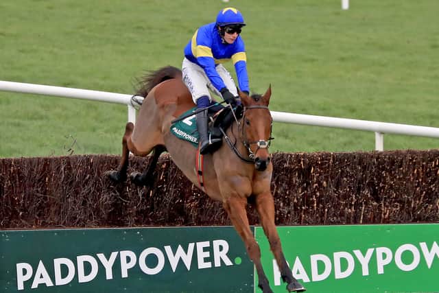 Danny Mullins partners Dysart Dynamo, a 28-length winner over the course and distance on his chasing debut, while Daryl Jacob is aboard 19-length Fairyhouse scorer El Fabiolo for his retaining owners Simon Munir and Isaac Souede.