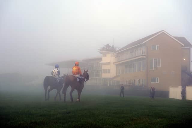 With Newbury already called off, there will be no jumps racing in Britain for a second day. Wolverhampton’s all-weather card goes ahead after the track passed a second precautionary inspection following overnight snow.