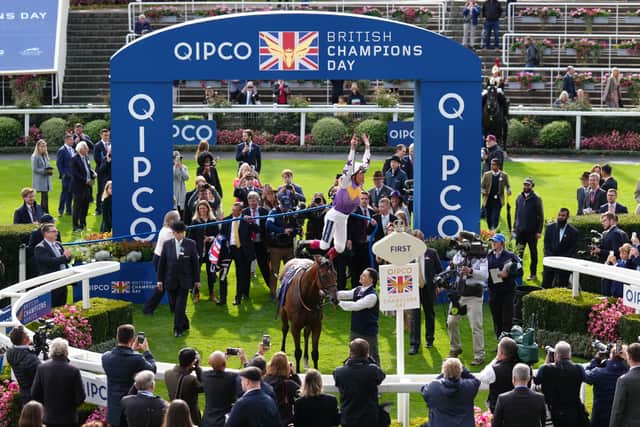 European raiders have a fine record in this race and have taken home the prize at three of the last four Breeders’ Cups. Kinross is part of a strong travelling contingent once again, although connections respect fellow UK-trained runner Modern Games, who heads the betting.