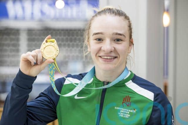 Dundalk boxer Broadhurst, who cliched world and Commonwealth Games titles earlier this year, was a particular standout for Taylor.