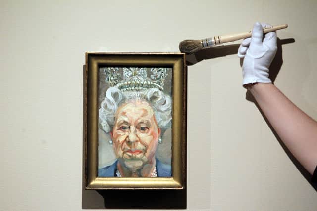 It was commissioned by the Royal Society of the Arts to mark its 50th anniversary of association with the Queen, and hangs in its headquarters.