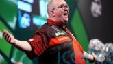 Stephen Bunting holds nerve to edge into second round of World Championship