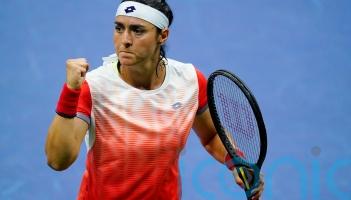 Ons Jabeur easily handles Caroline Garcia to reach second straight slam final