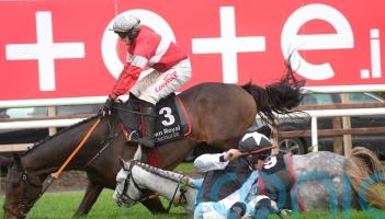 Down Royal drama sees Elliott pair exit at the last