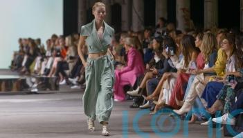 How to style the balloon pant trend