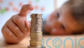 Should you give your children pocket money?