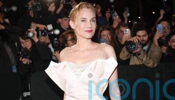 Stars turn out for Victoria Beckham&rsquo;s power suiting show at Paris Fashion Week