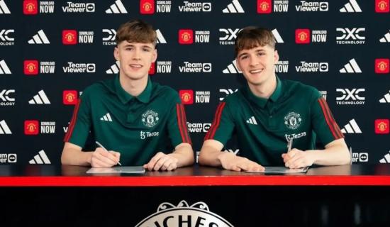Twin sons of football legend and grandsons of Irish woman sign Man Utd contracts