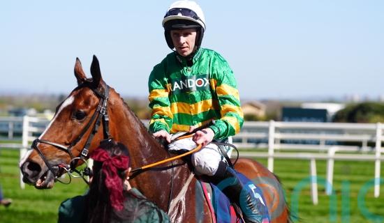 McManus pair in contention for Long Walk honours