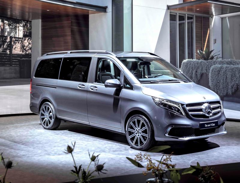 The new facelift V-Class MPV 