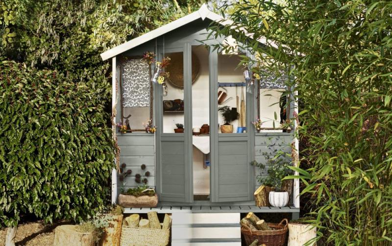 Paint Like a Pro: How to paint a wooden shed
