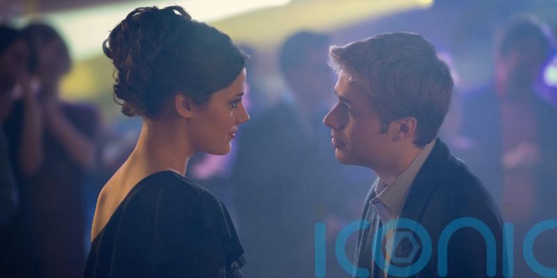 Young William and Kate share a kiss in The Crown part two trailer