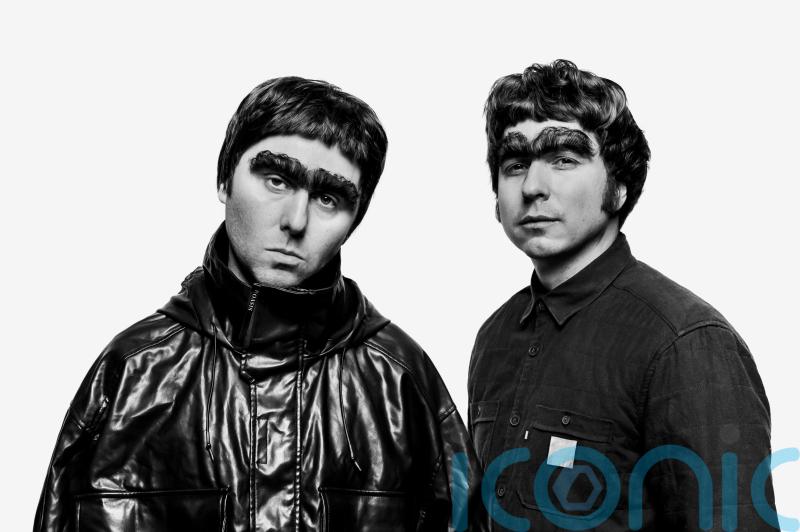 Inbetweeners stars reunite to play Oasis brothers in Comic Relief sketch