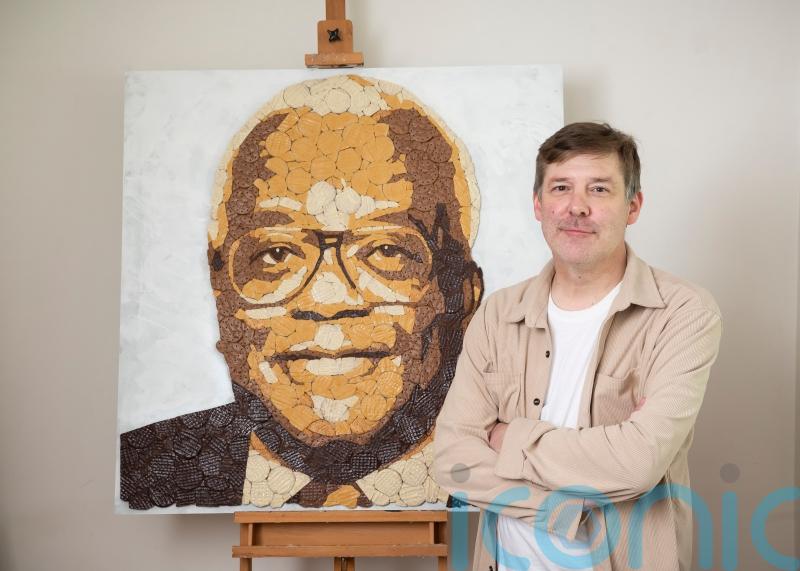 UK &lsquo;icons&rsquo; depicted in biscuit form to mark 100 years of chocolate digestive