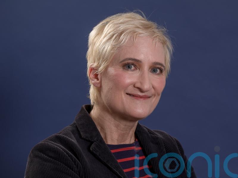 I Kissed A Girl singer-songwriter Jill Sobule dies in house fire