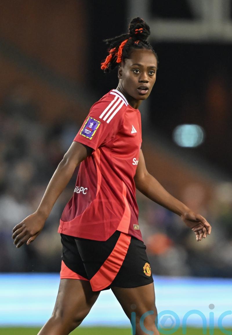 Manchester United beat rivals City to reach final of inaugural World Sevens