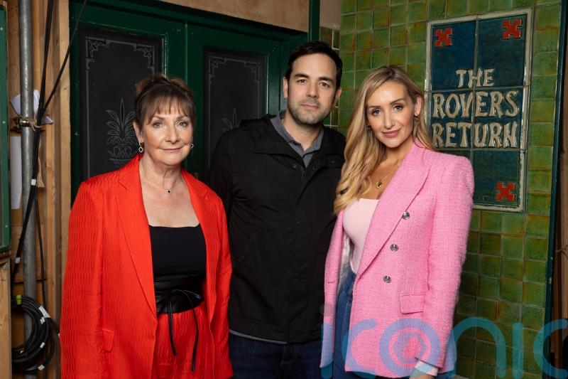 Coronation Street to welcome new family who will run Rovers Return