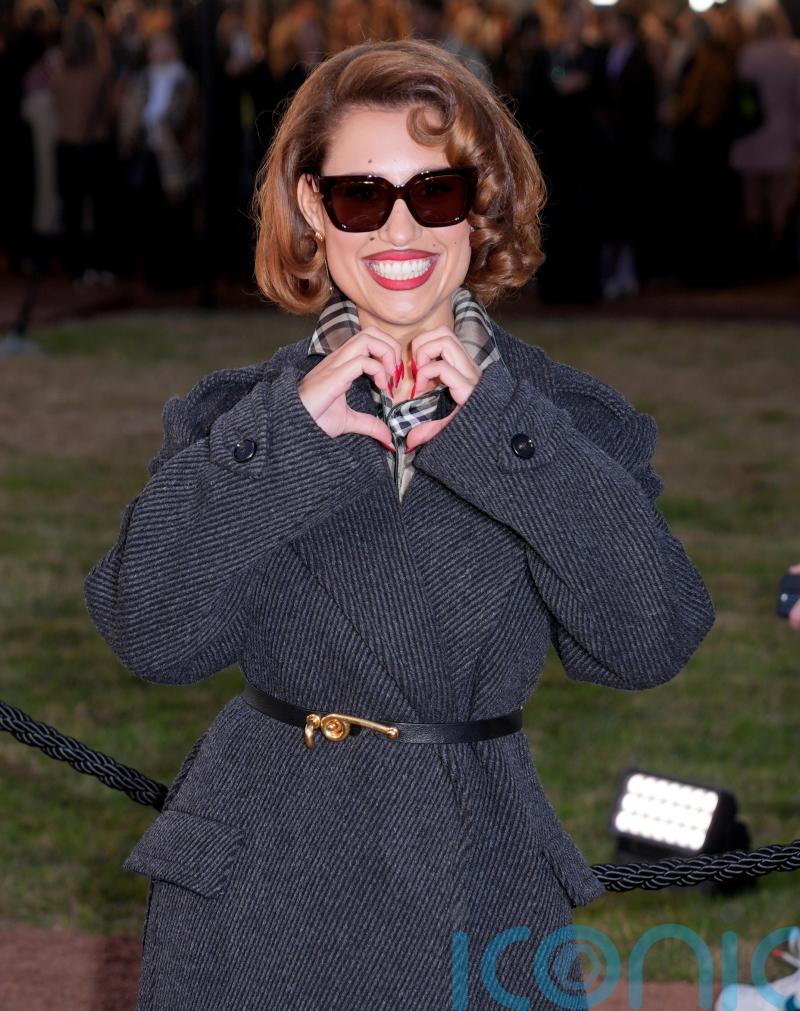 Stars turn out for Burberry show at London Fashion Week