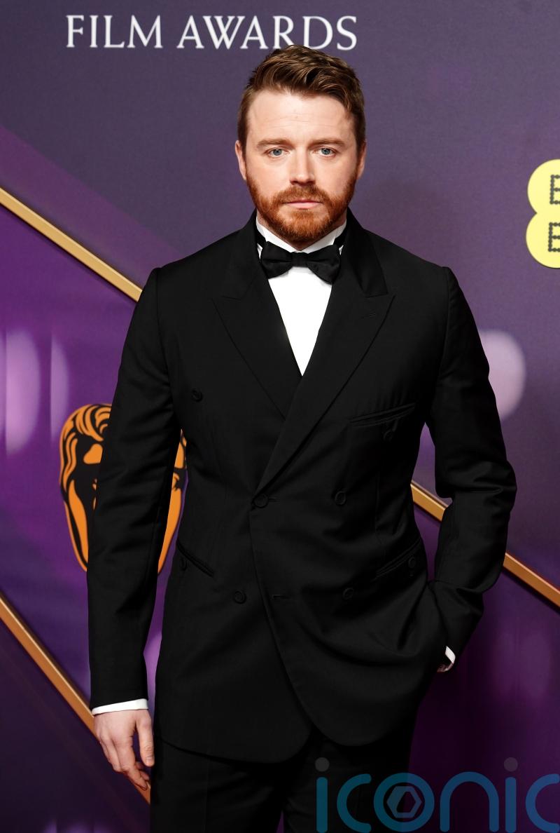 Jack Lowden and Philip Howard to receive honorary doctorates