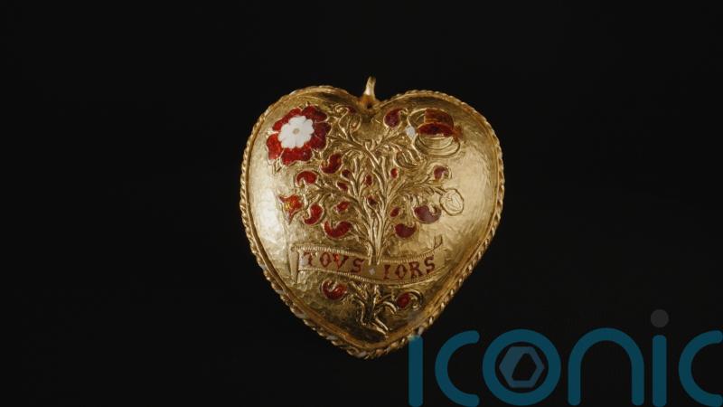 British Museum in £3.5m appeal to save Tudor Heart pendant linked to Henry VIII