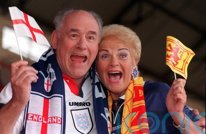 EastEnders actor Tony Caunter dies aged 88, family announces