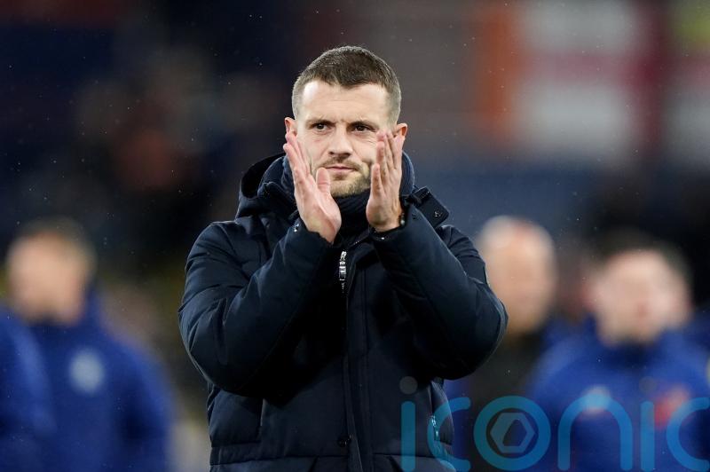 Jack Wilshere continues fine start as Luton stun Stockport