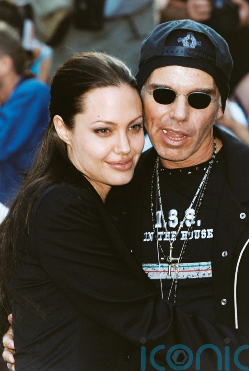 Billy Bob Thornton says he and Angelina Jolie never wore blood vial necklaces