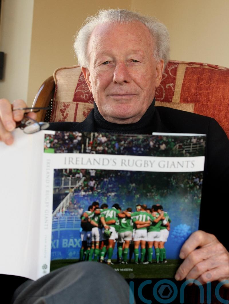 Ireland rugby star Jack Kyle to be commemorated with blue plaque