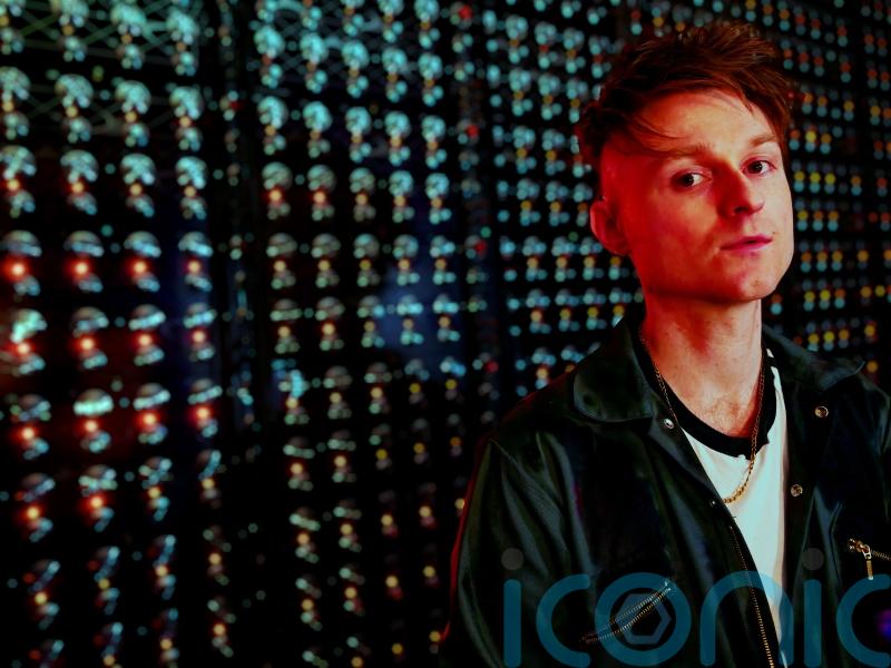 Who is UK Eurovision entry Look Mum No Computer?