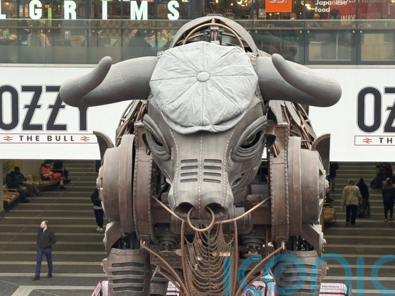 New Street Station&rsquo;s Ozzy the Bull dons Peaky Blinders cap ahead of film launch
