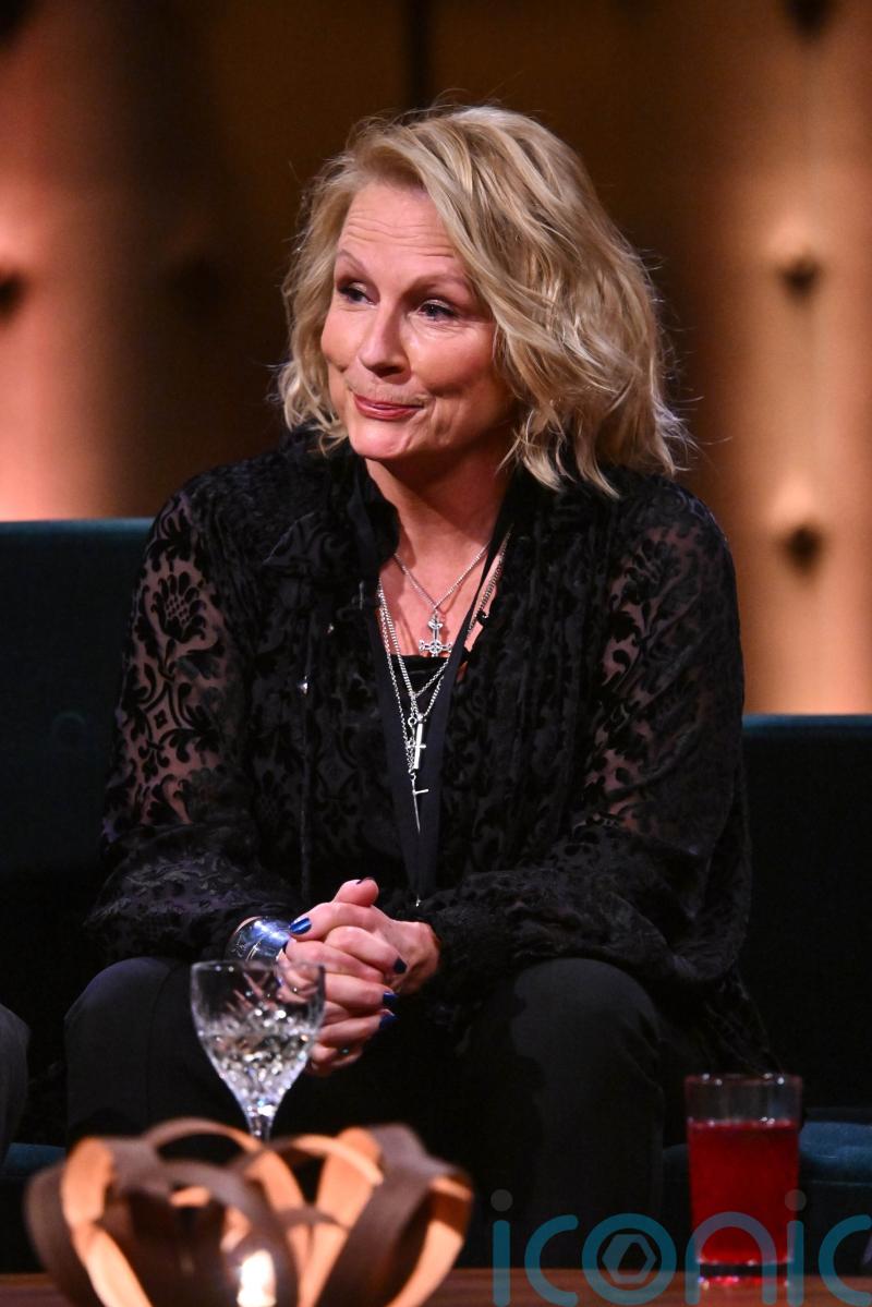 Jennifer Saunders recounts trying to take drugs with Dawn French