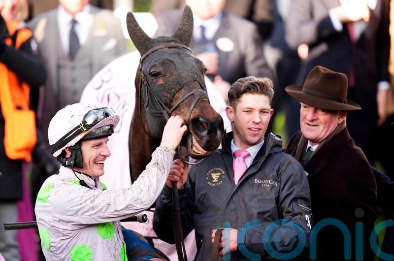 &lsquo;He is just my ultimate&rsquo; &ndash; Mullins heaps praise on record-breaker Townend