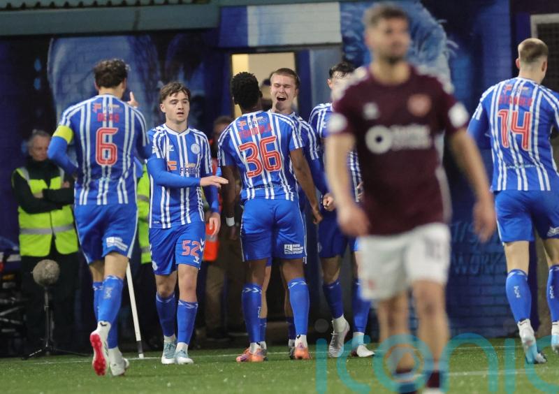 Hearts&rsquo; Premiership lead down to two points after loss to Kilmarnock