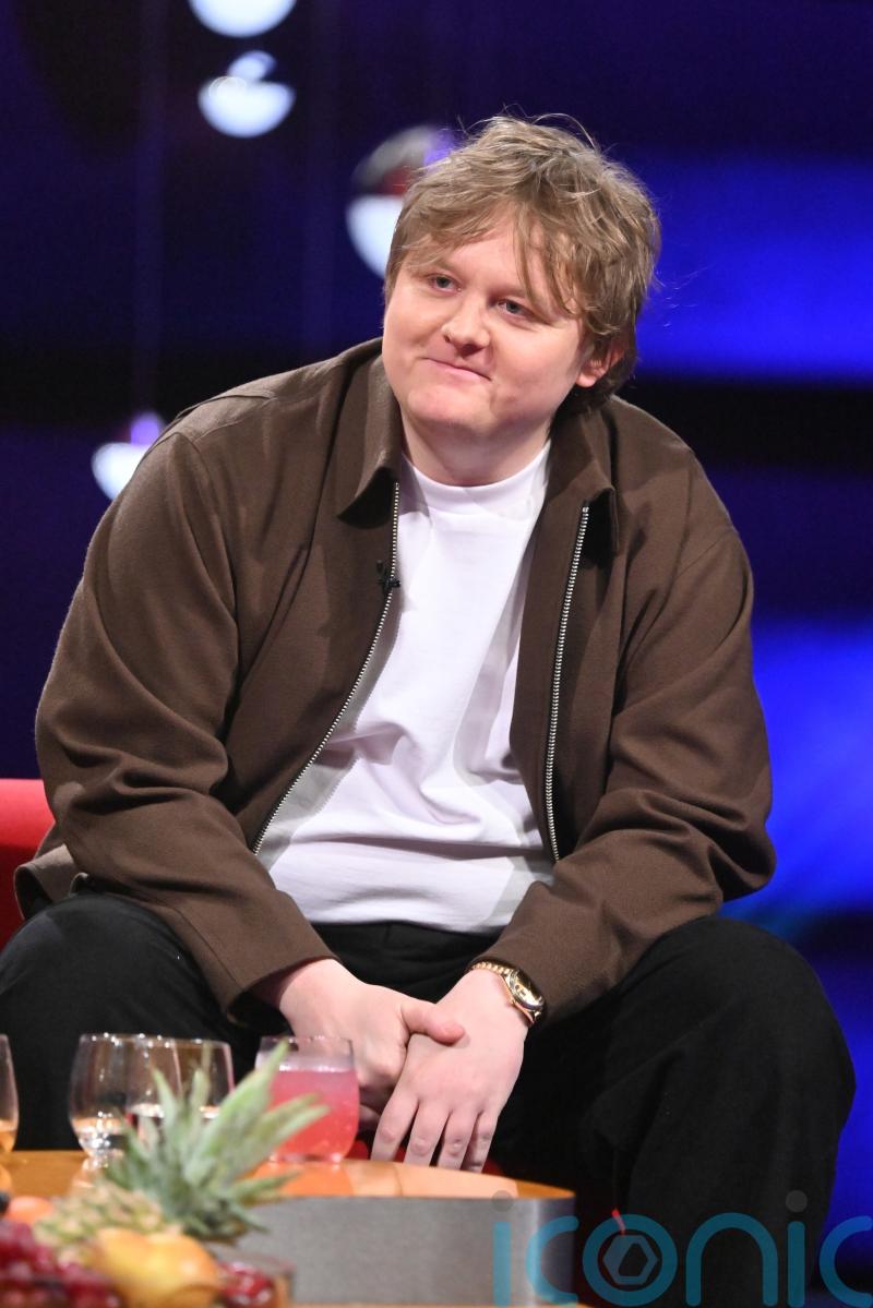 Cat Cavelli thanks Lewis Capaldi for &lsquo;kindness&rsquo; after Chappell Roan incident